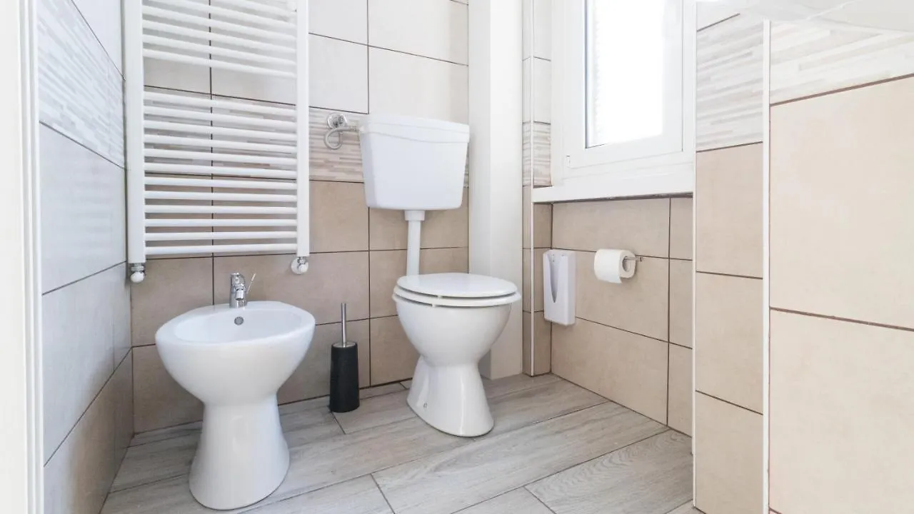 Italianway - Populonia 2 Apartment Milan